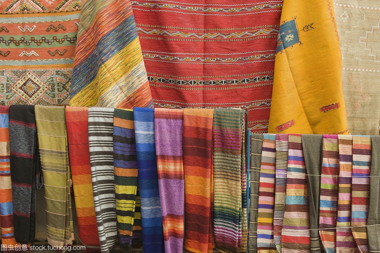 色彩鮮艷的紡織品 全幀針織品及原料批發(fā)概述